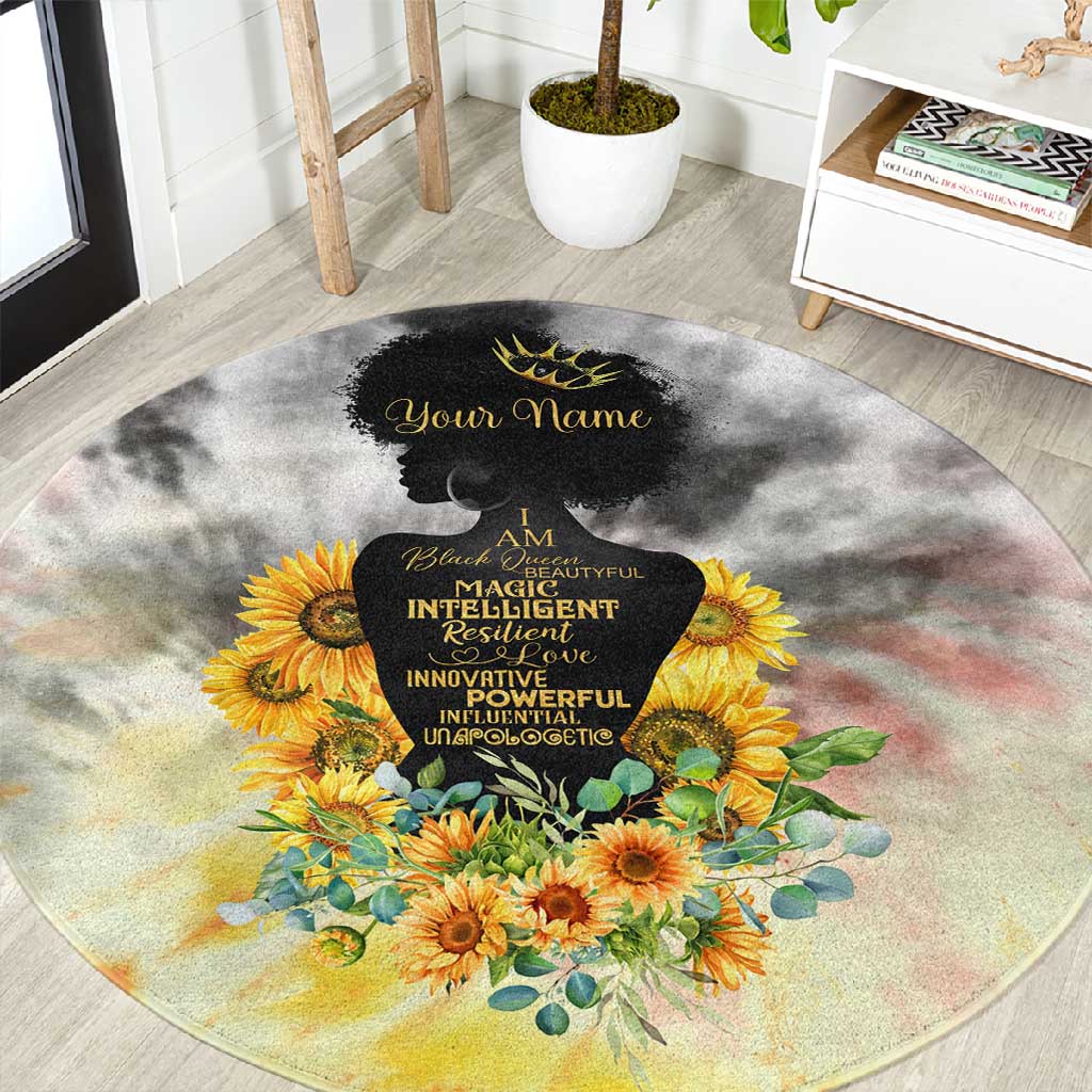 Vintage Flowers - I Am Black Queen Round Carpet