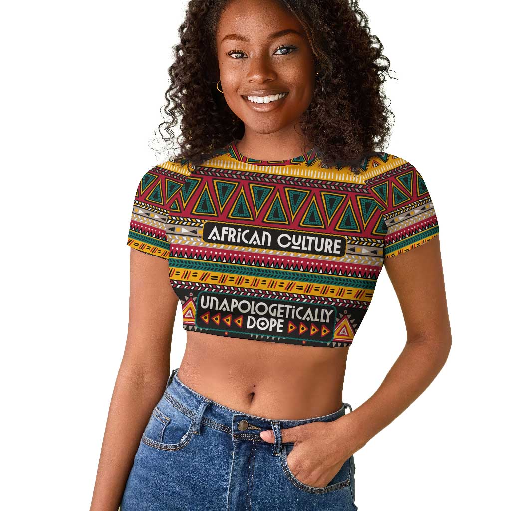 Colorful African Pattern Raglan Cropped T shirt