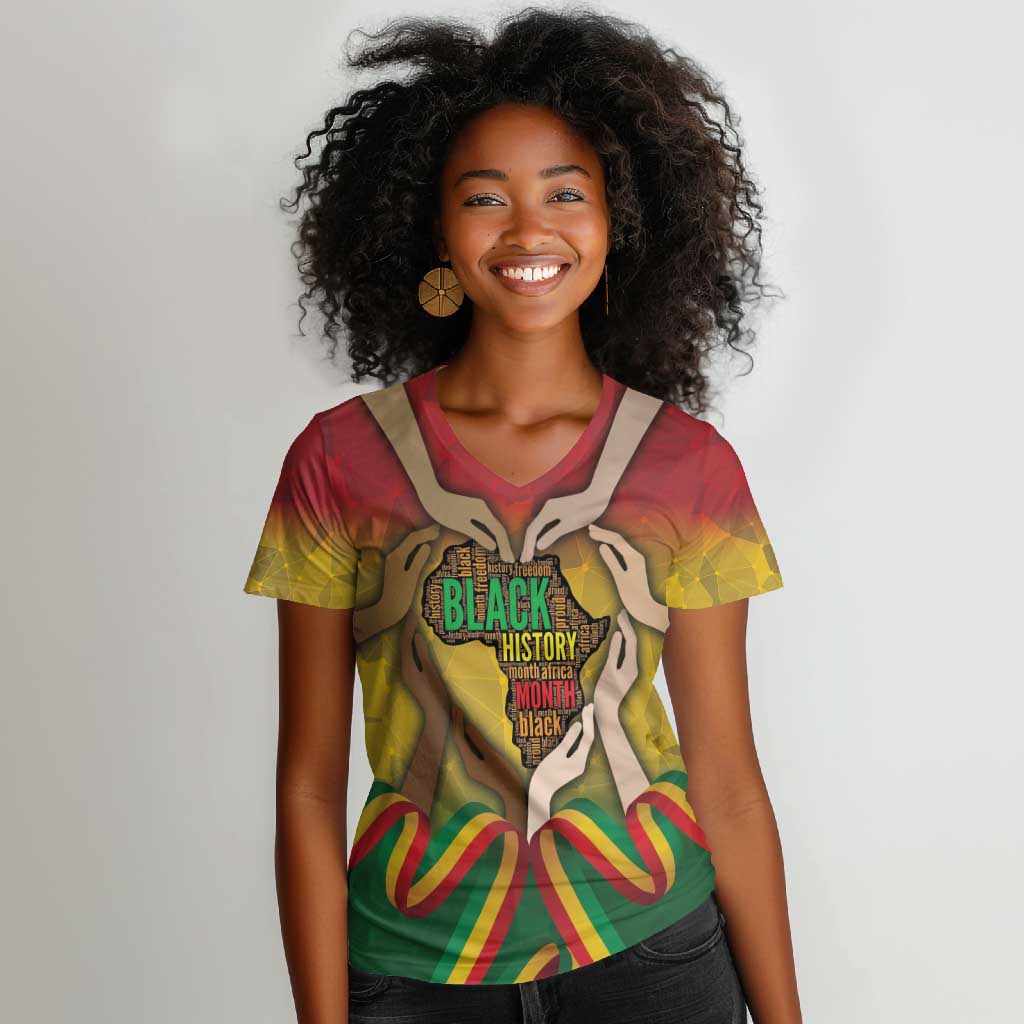 Black History Month Women V-Neck T-Shirt I Am Black