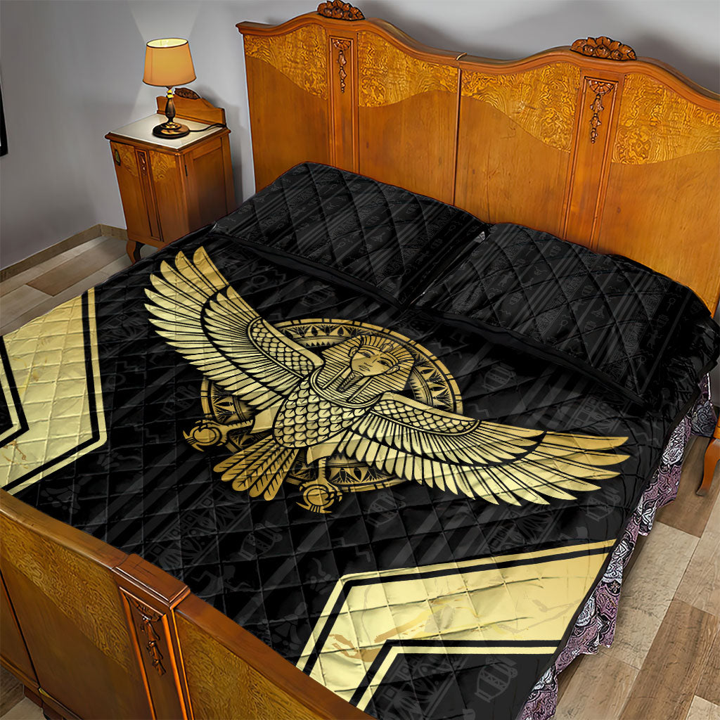 Egypt BA Quilt Bed Set Winged Pharaoh Hieroglyphic Patterns