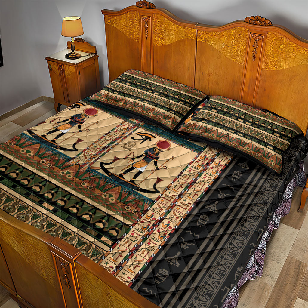 Egyptian God Ra Quilt Bed Set Ancient Mythology Solar Barque Falcon