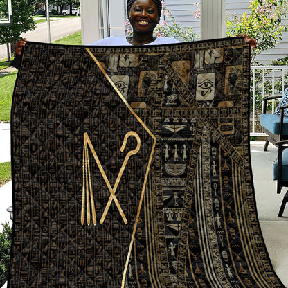 Egypt Crook And Flail Quilt Ancient Mythology Pharaoh Royalty Gold