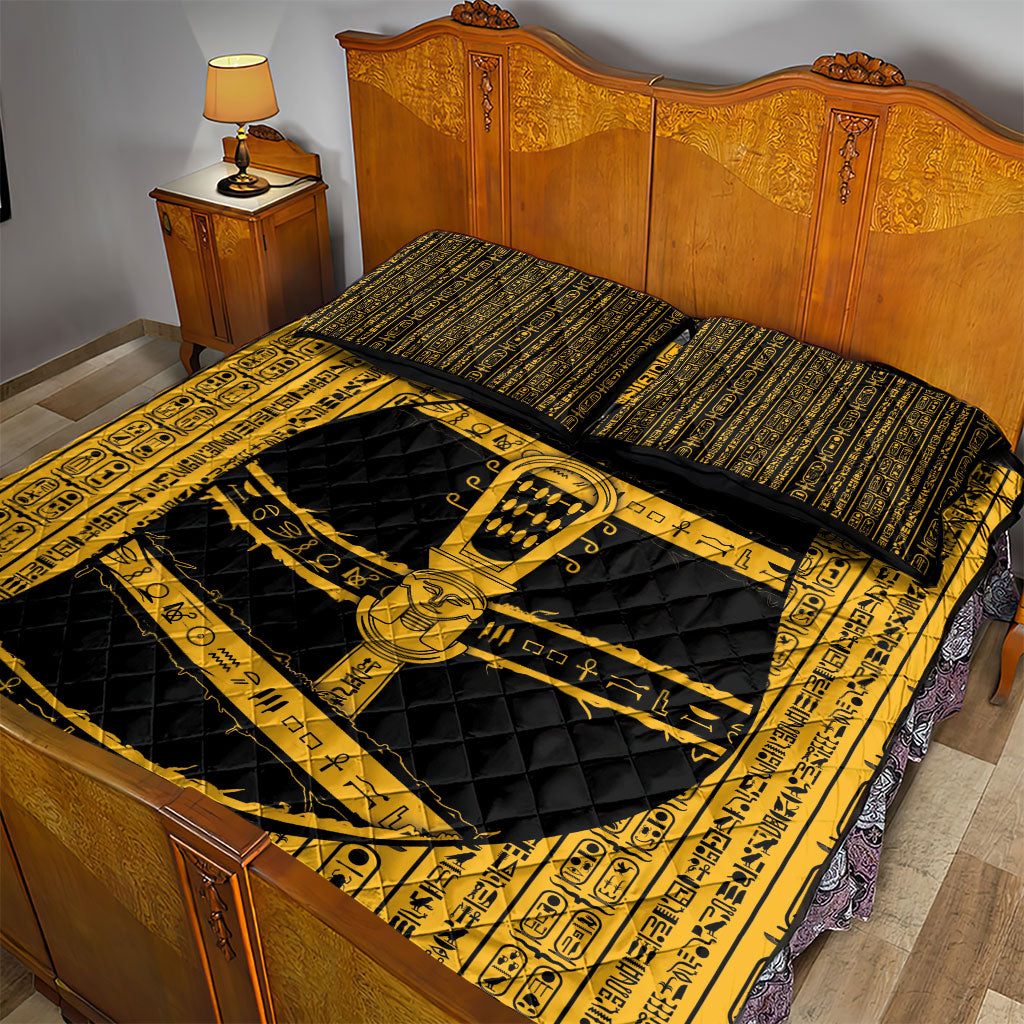 Egypt Sistrum Quilt Bed Set Ancient Mythology Sacred Rattling Instrument