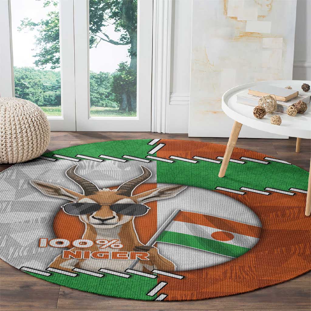 Niger Round Carpet Dama Gazelle Waving Flag Funny Style