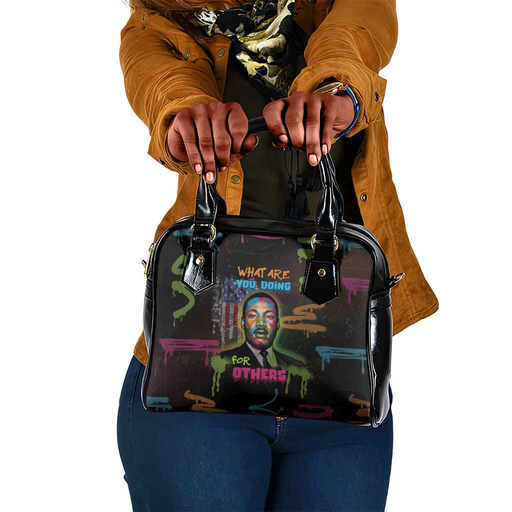 Martin Luther King Jr Day Shoulder Handbag What Are You Doing For Others - African Pride