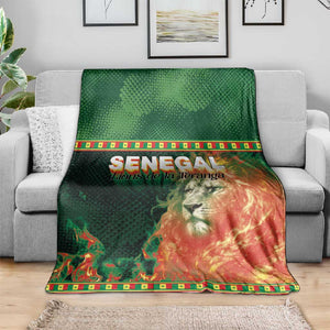 Senegal Football Blanket Fiery Lion Halftone Mix Gradient Map Style