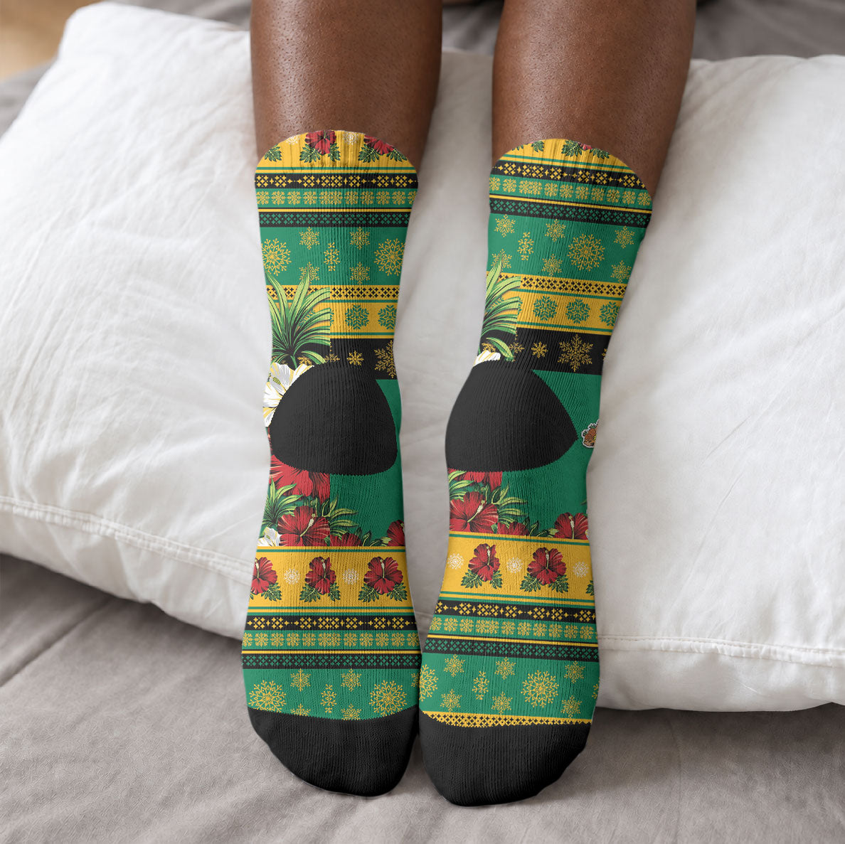 Afro-Jamaicans Christmas Crew Socks This Rasta Lion Needs A Beach Retreat