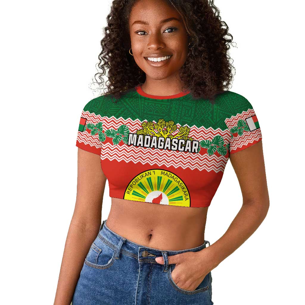 Personalized Madagascar Raglan Cropped T shirt with Madagasikara Seal and Baobab African Pattern