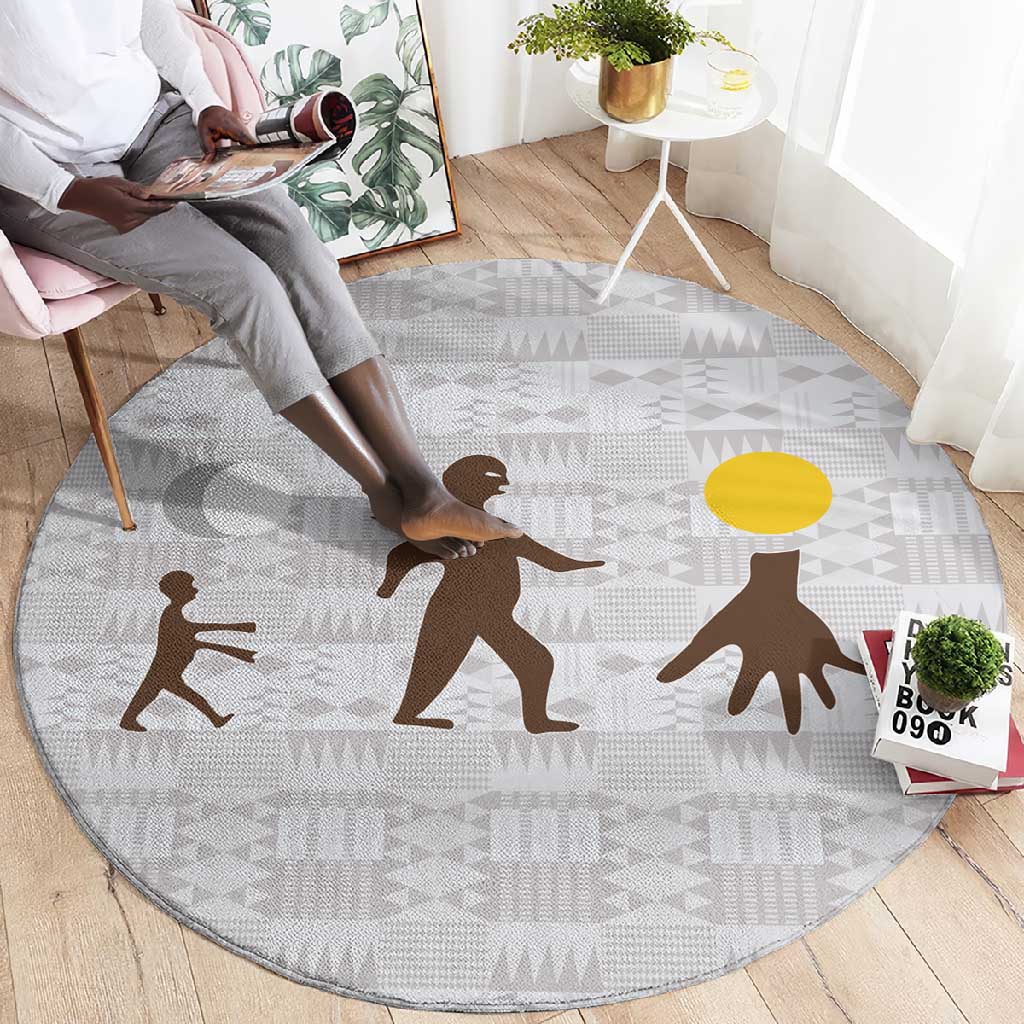 Kingdom of Kakongo Round Carpet Royal Stylized