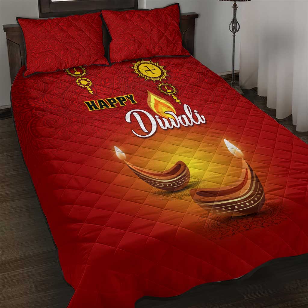 Diwali Festival Quilt Bed Set with Diya and Paisley Pattern