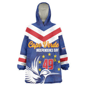 Cape Verde Independence Day Wearable Blanket Hoodie Gerbera Daisy Pattern