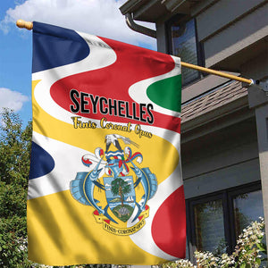 Seychelles Garden Flag Finis Coronat Opus