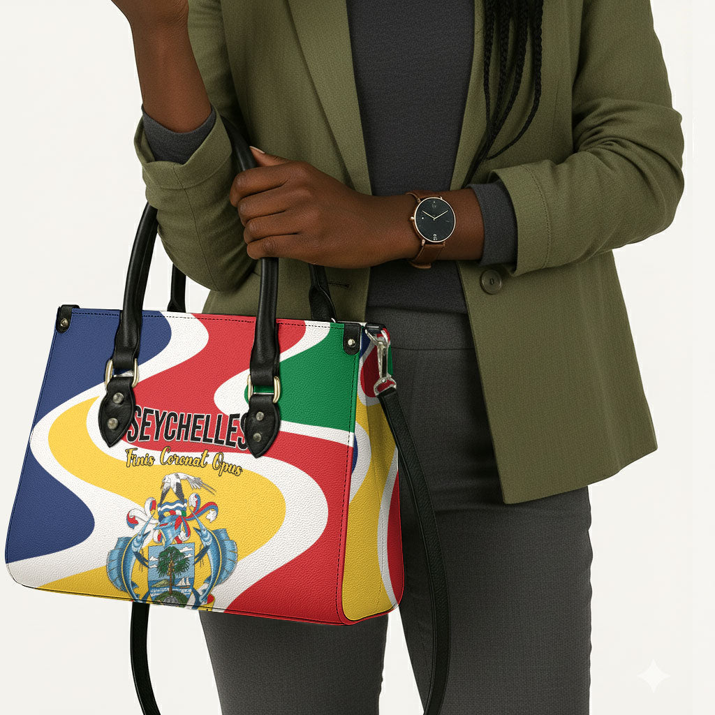 Seychelles Leather Bag Finis Coronat Opus