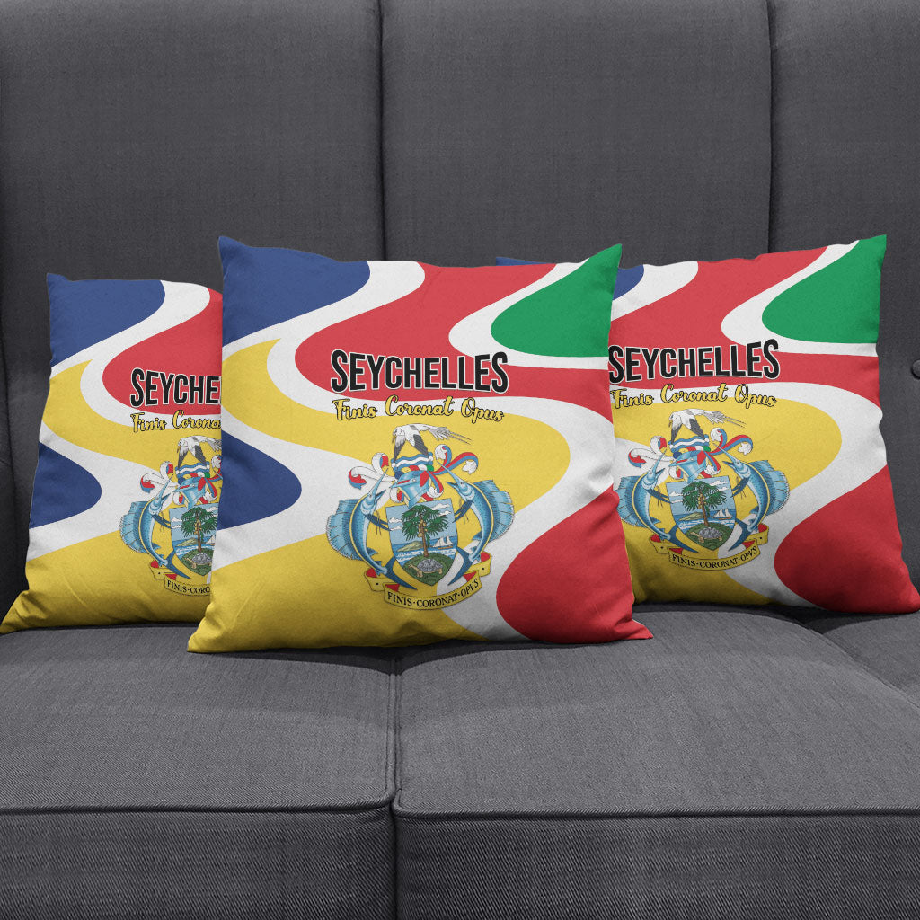 Seychelles Pillow Cover Finis Coronat Opus