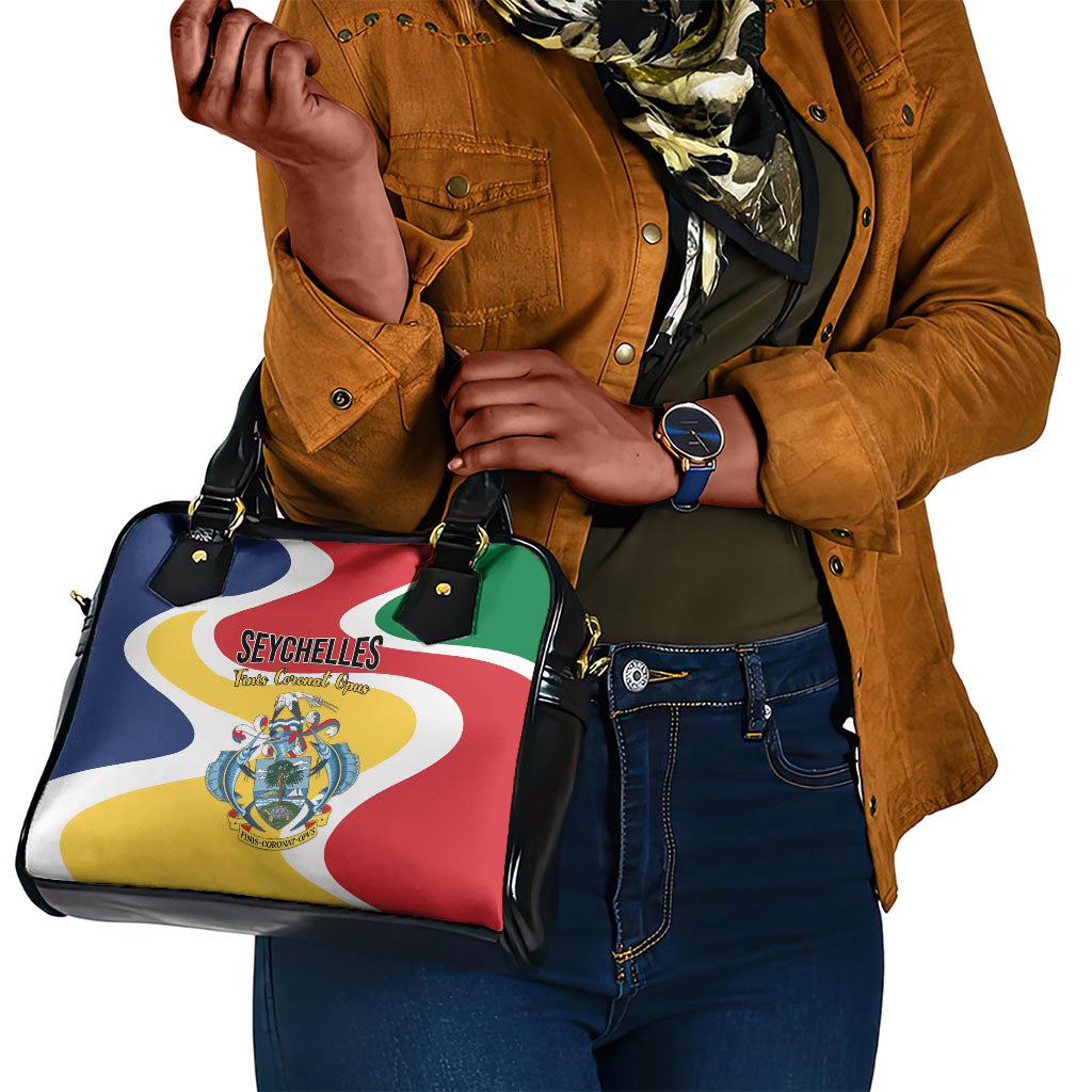 Seychelles Shoulder Handbag Finis Coronat Opus