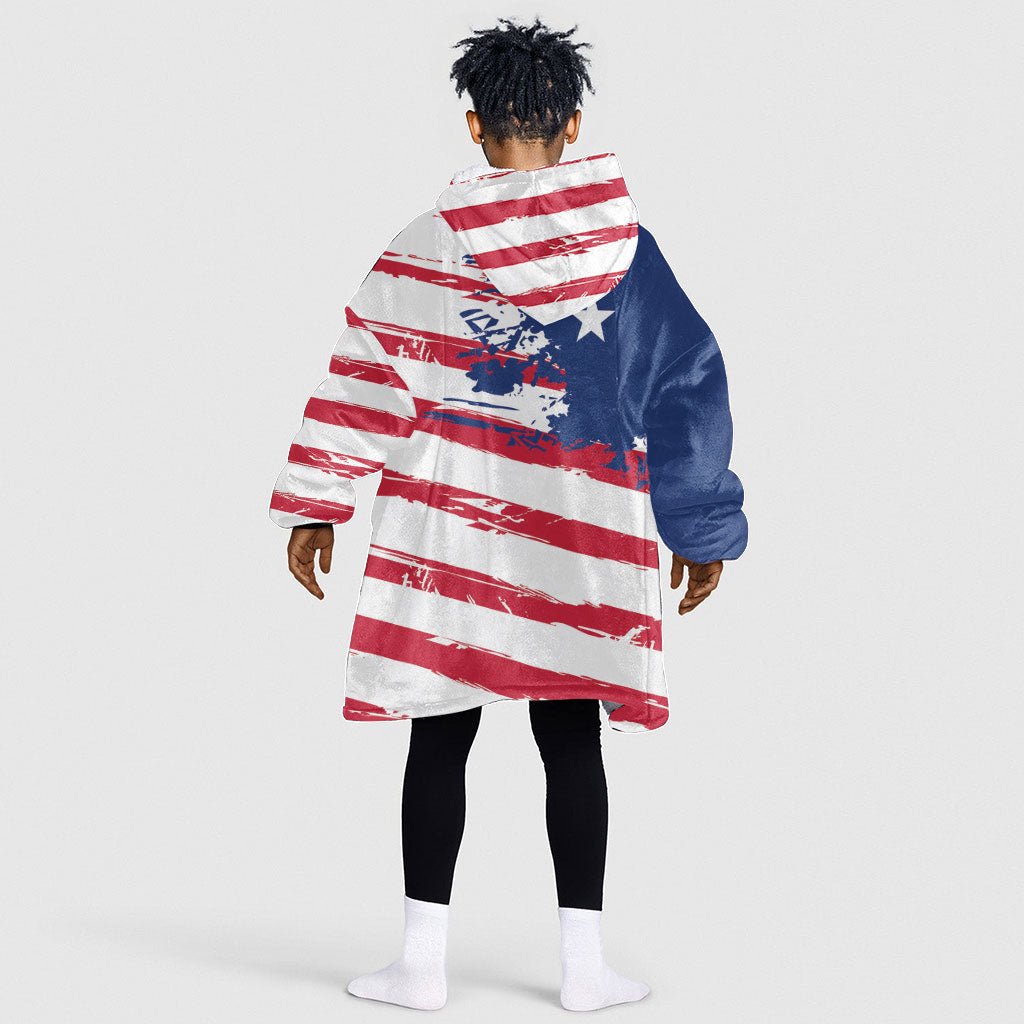 Liberia Flag Kid Wearable Blanket Hoodie Grunge Stylized