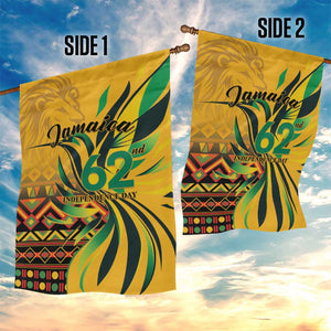 Black Jamaican Independence Day 1962 Garden Flag Jumieka Streamertail Reggae Pattern