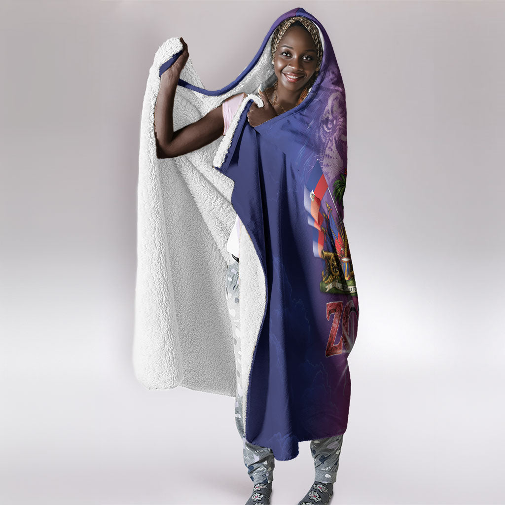 Haitian Zoe Hooded Blanket Roaring Lion With Coat Of Arms