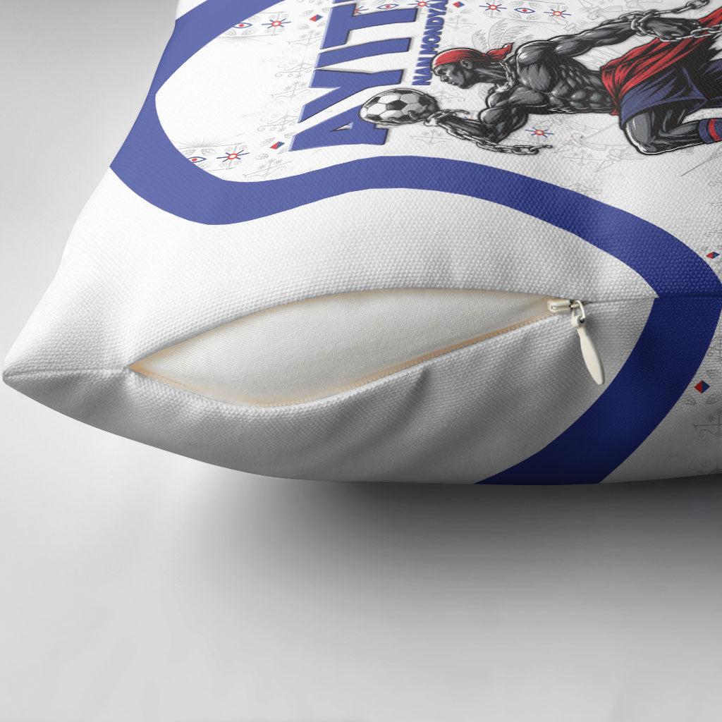 Haiti Ayiti Nan Mondyal 2026 Pillow Cover Fyete Lit Victwa White Version