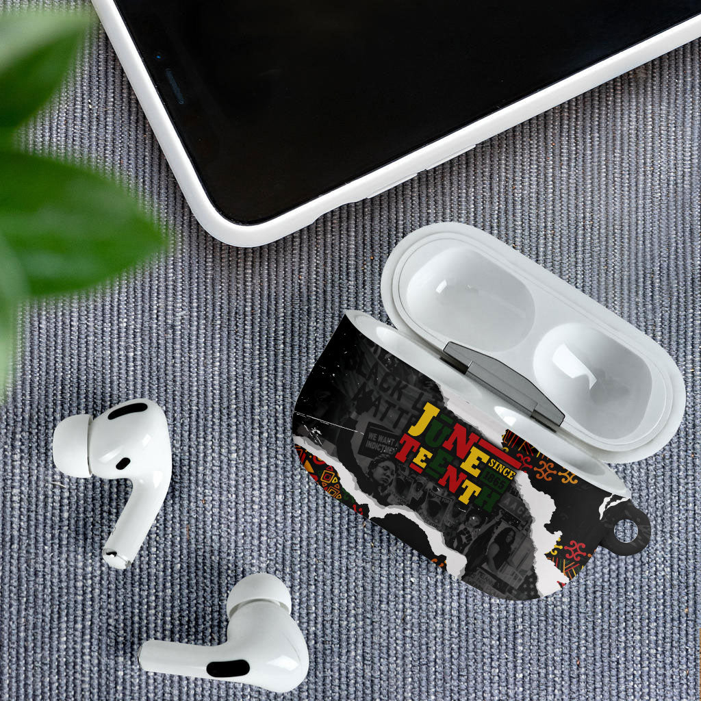 Juneteenth Freedom Day Grunge Ethnic Motif AirPods Case Black History