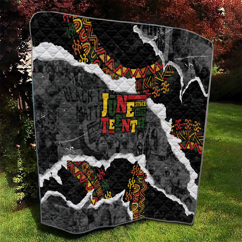 Juneteenth Freedom Day Grunge Ethnic Motif Quilt Black History