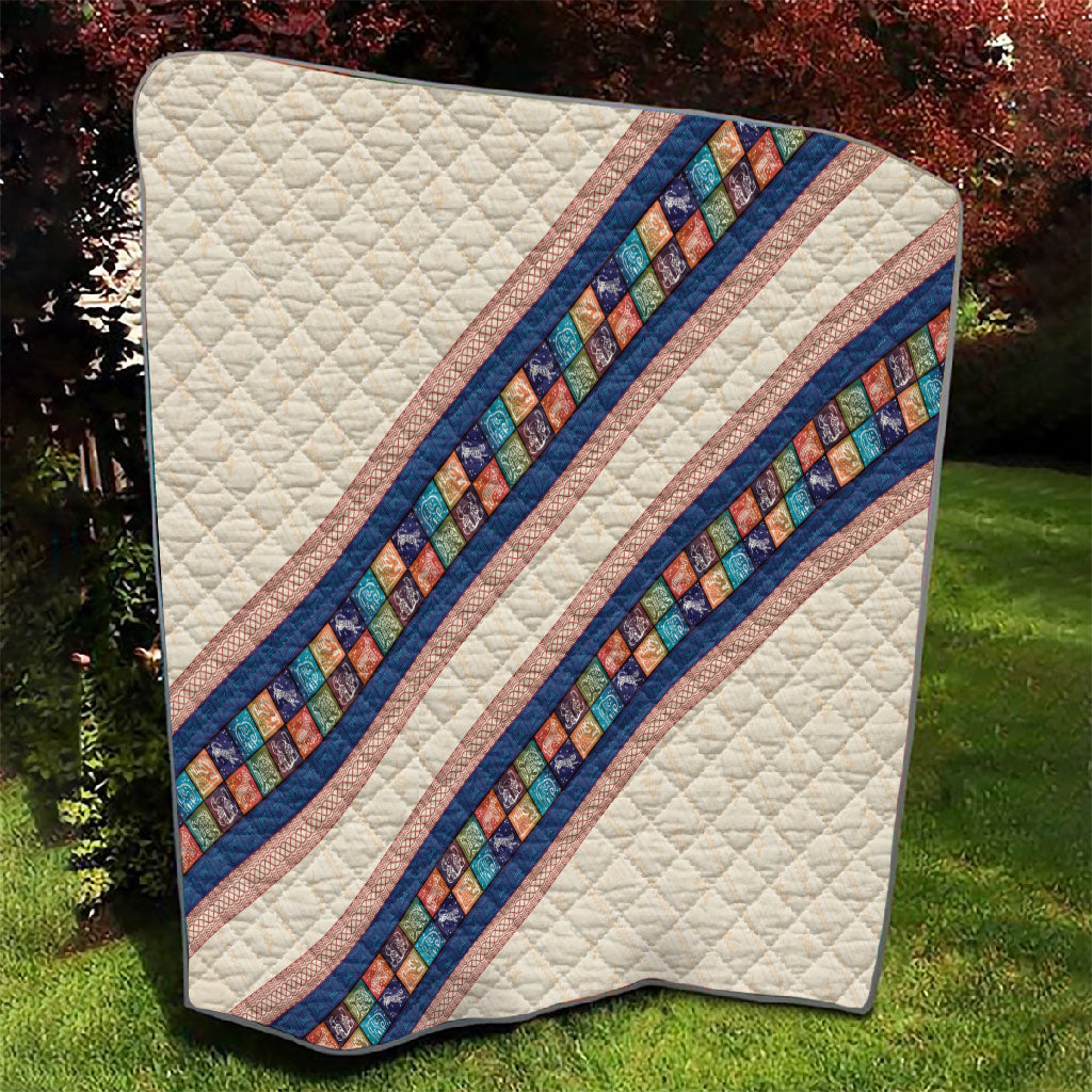 Zimbabwe Heritage Quilt Screen Print Animals Motif