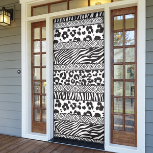 Nigeria Traditional Coral Bead Attire Door Cover African Tribal Element Wild Animal Skins