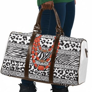 Nigeria Traditional Coral Bead Attire Travel Bag African Tribal Element Wild Animal Skins