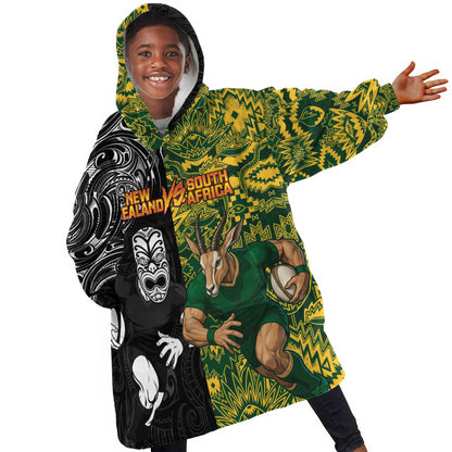 Custom South Africa vs New Zealand Kid Wearable Blanket Hoodie Rugby se Grootste Wedywering Two Nations One Battle
