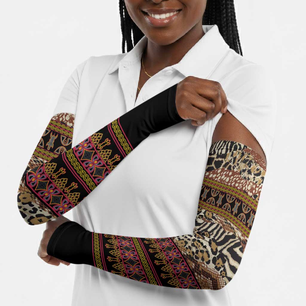 Cameroon Toghu Arm Sleeves Wild Animal Skins Seamless Pattern