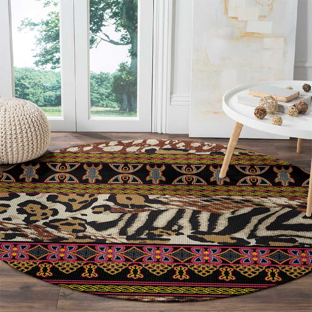 Cameroon Toghu Round Carpet Wild Animal Skins Seamless Pattern