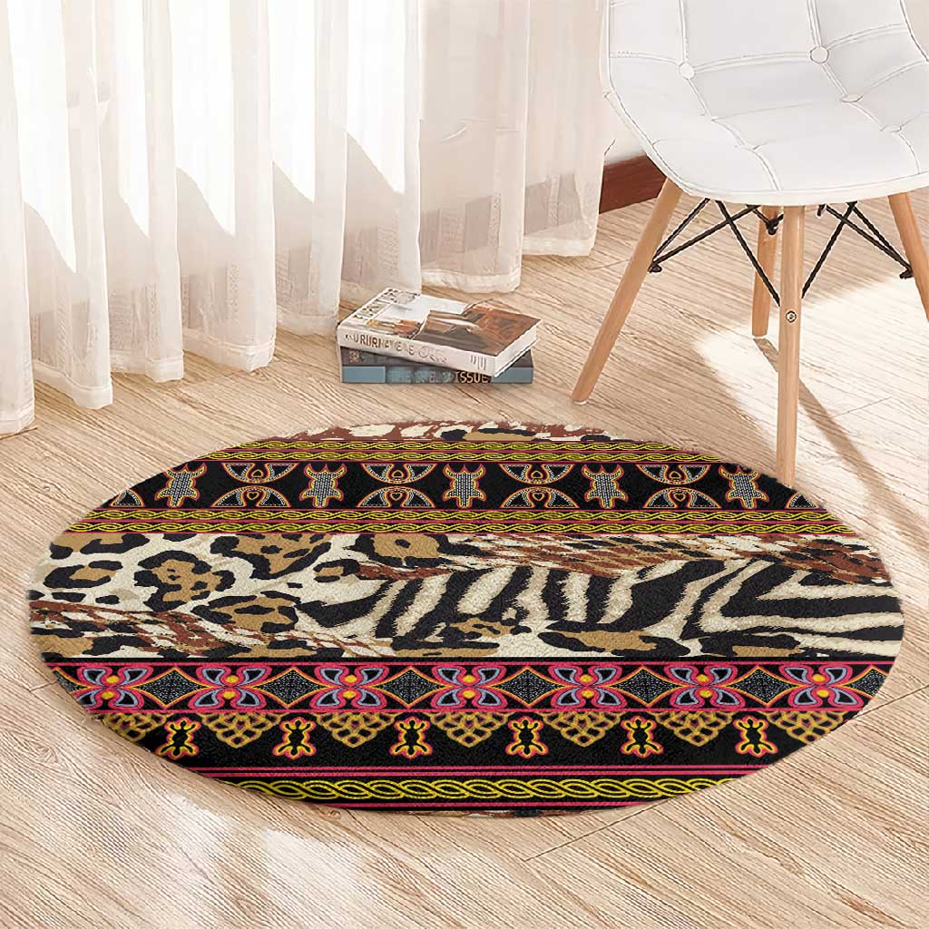 Cameroon Toghu Round Carpet Wild Animal Skins Seamless Pattern