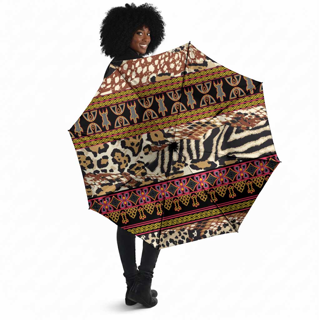 Cameroon Toghu Umbrella Wild Animal Skins Seamless Pattern