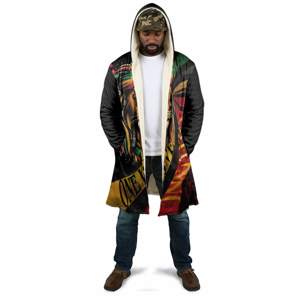 Black Jamaican Cloak Rastafarian Lion One Love