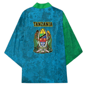 African Volcano Kilimanjaro Tanzania Kimono Grunge Flag Map of Tanzania