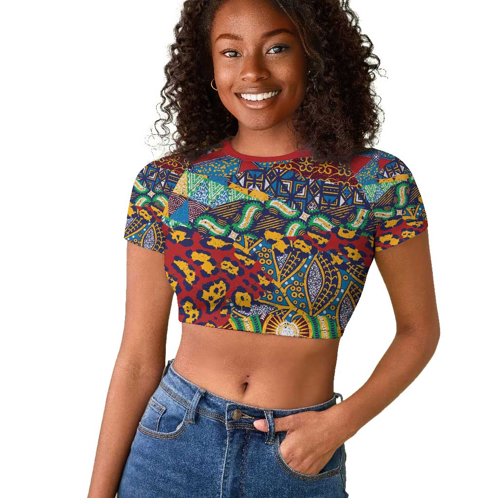 Traditional African Animal Skins Pattern Raglan Cropped T shirt