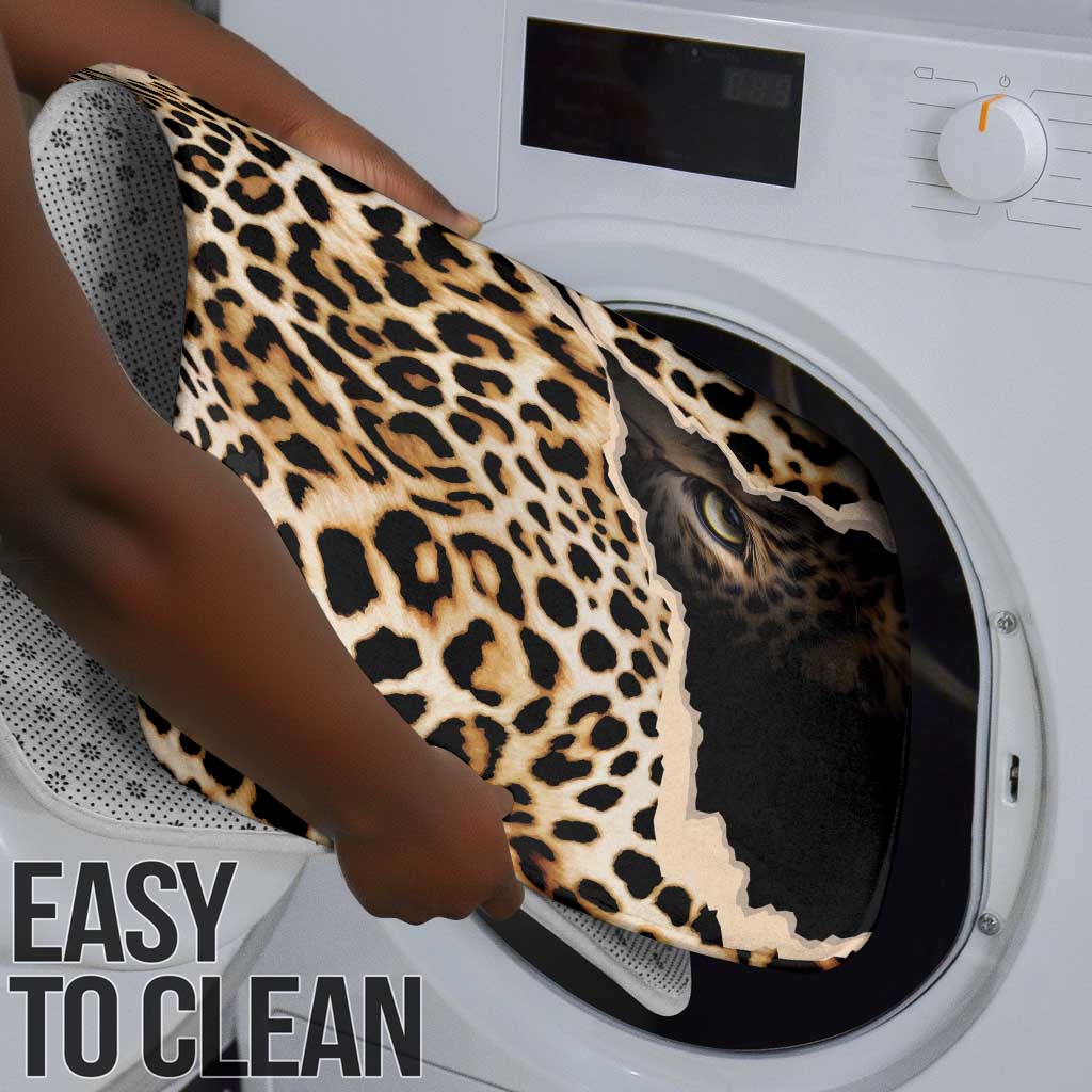 Africa Leopard Skin Pattern Bathroom Set Version 02