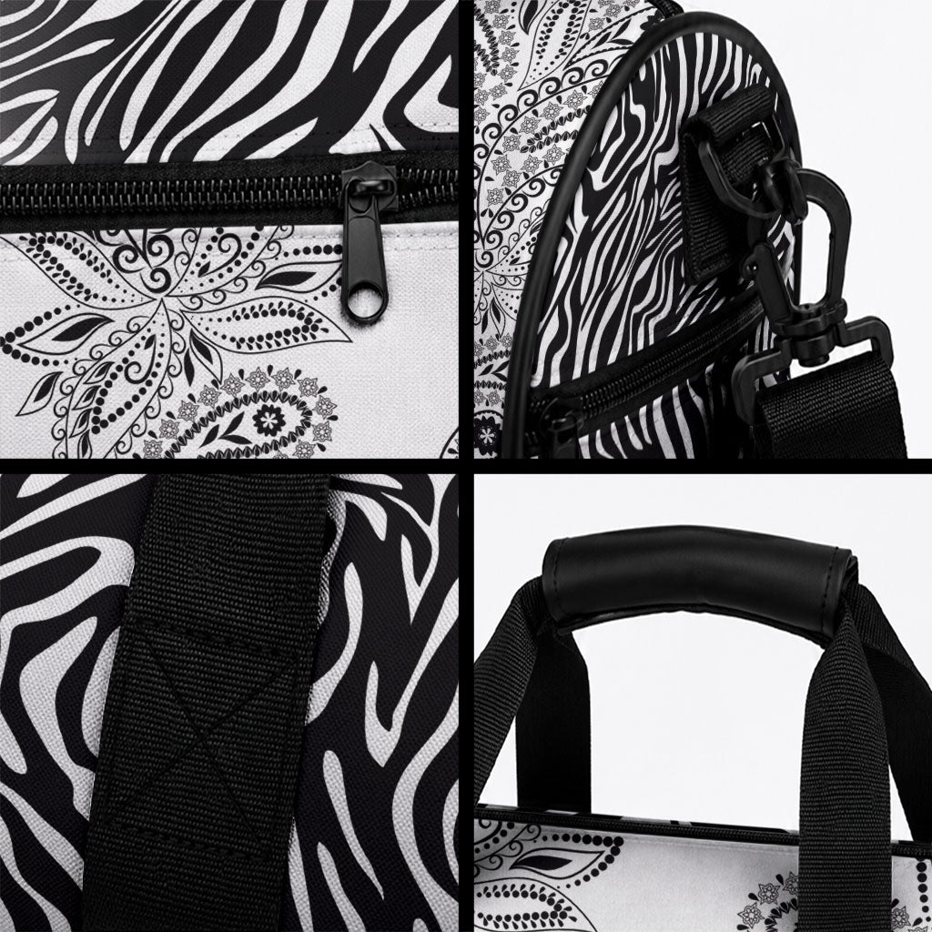 Africa Zebra Mix Paisley Tribal Pattern Duffle Bag