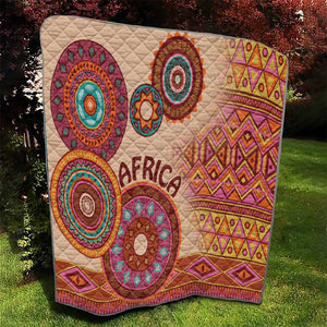 Afro Tribal Traditional Pattern Quilt Beige Motif