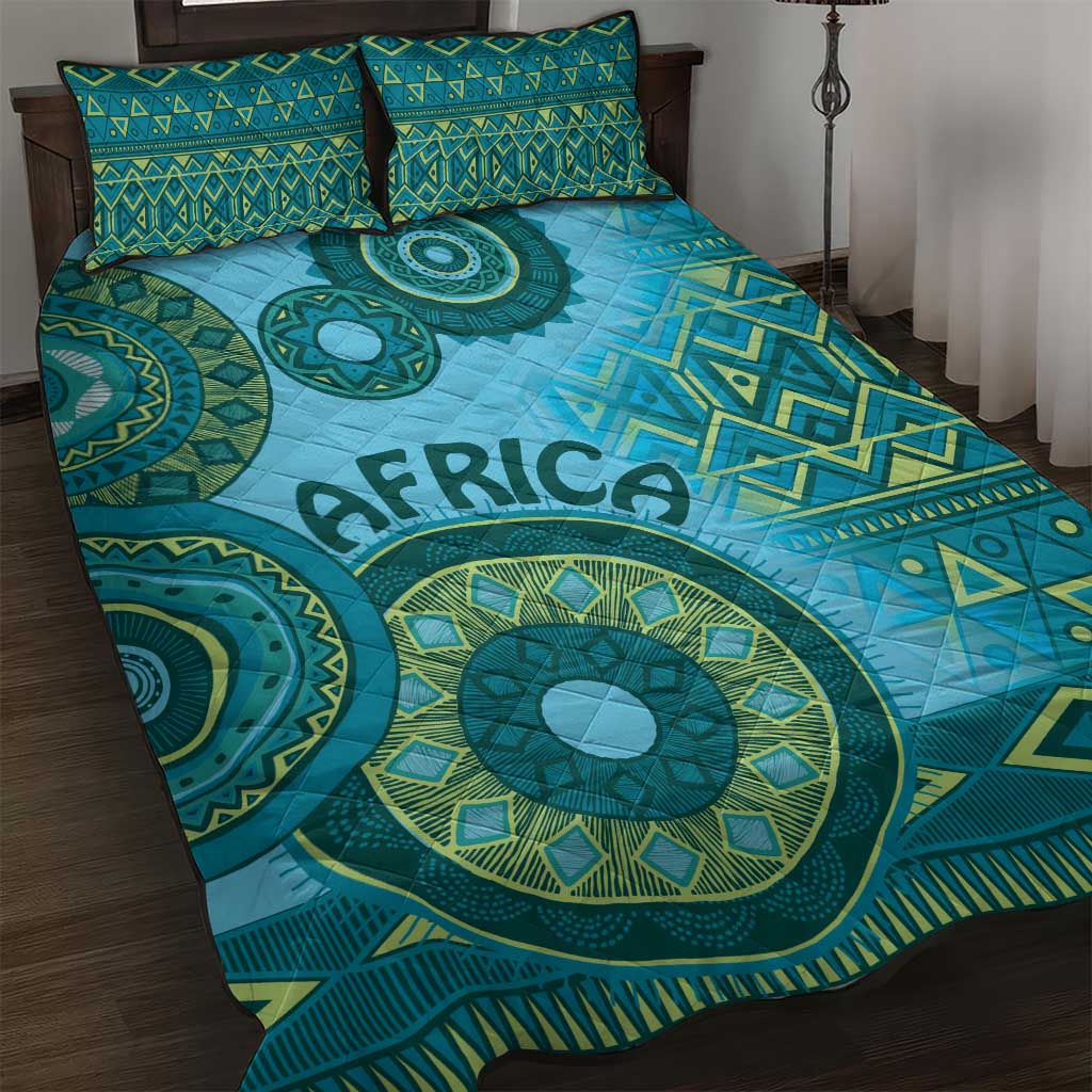 Afro Tribal Traditional Pattern Quilt Bed Set Blue Motif