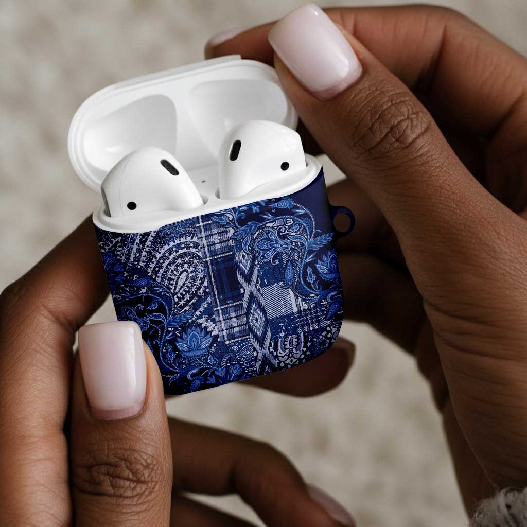 Africa Floral mix Maasai Shuka AirPods Case Blue Moitf