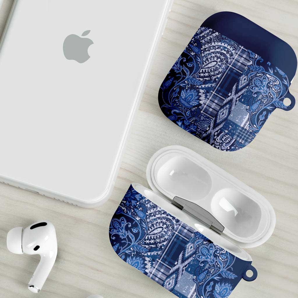 Africa Floral mix Maasai Shuka AirPods Case Blue Moitf