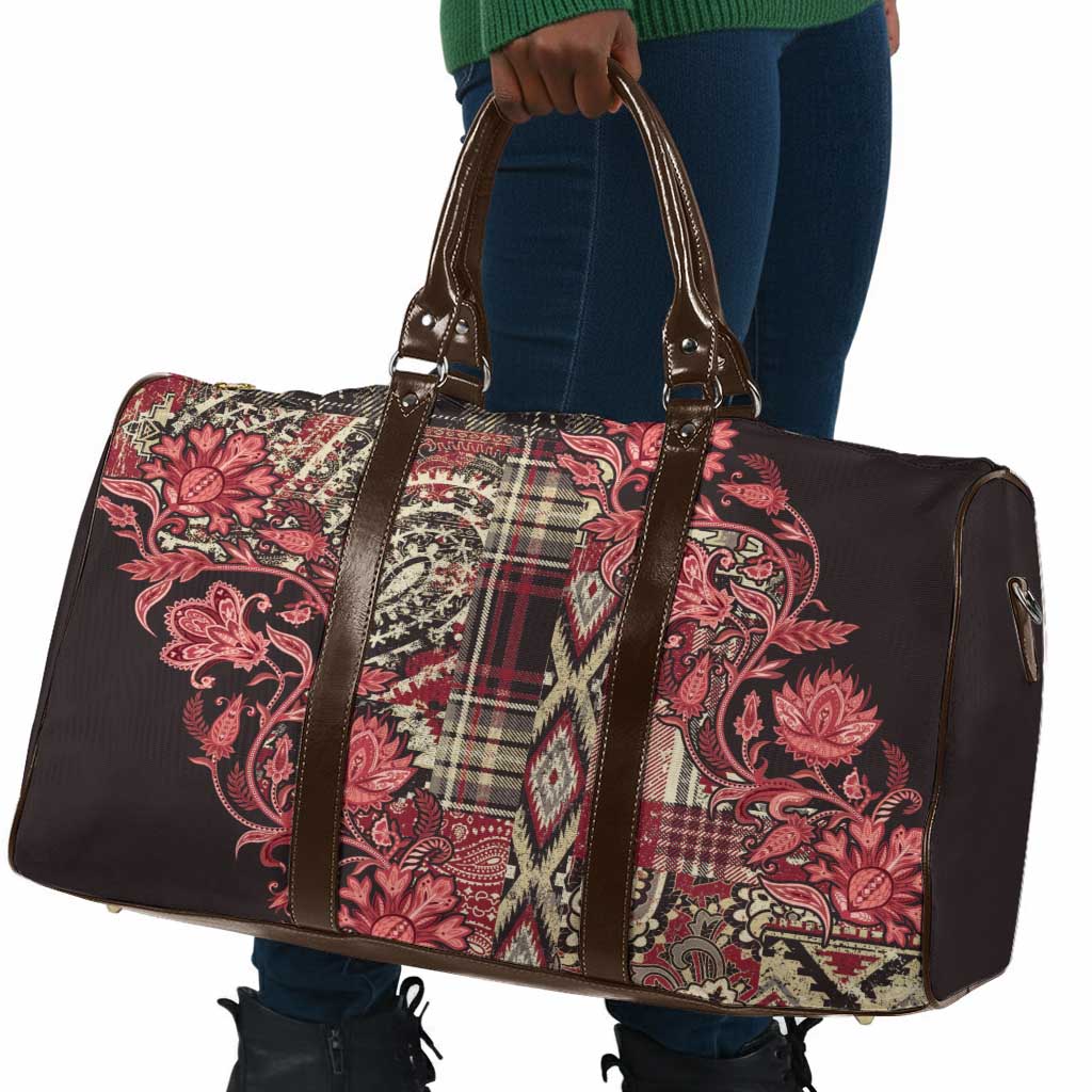 Africa Floral mix Maasai Shuka Travel Bag Red Moitf