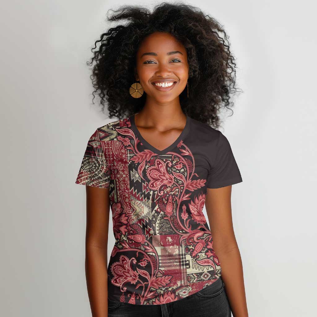 Afro Floral mix Maasai Shuka Women V-Neck T-Shirt Red Moitf