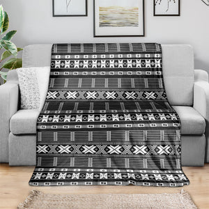 Pano De Terra Motifs Cabo Verde Blanket Black Color