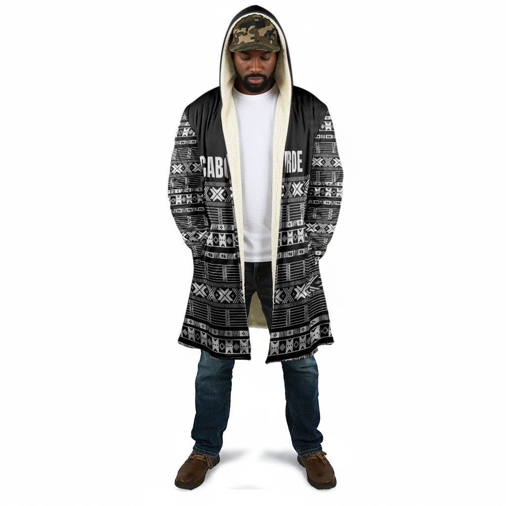 Pano De Terra Motifs Cabo Verde Cloak Black Color