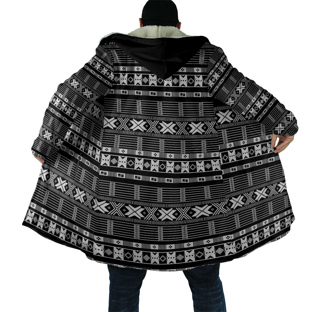 Pano De Terra Motifs Cabo Verde Cloak Black Color