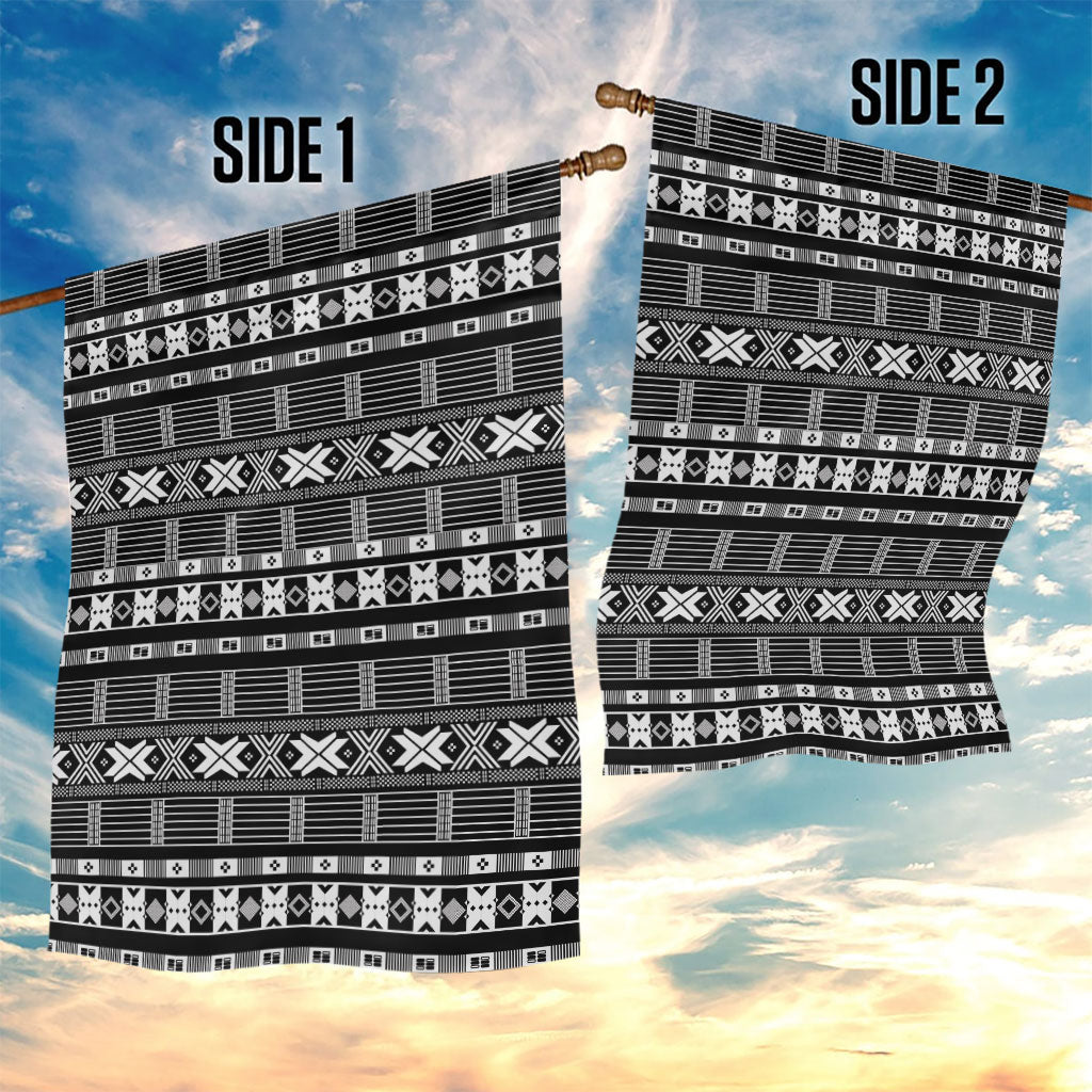 Pano De Terra Motifs Cabo Verde Garden Flag Black Color