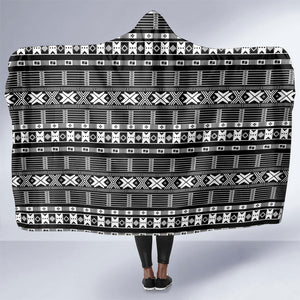 Pano De Terra Motifs Cabo Verde Hooded Blanket Black Color