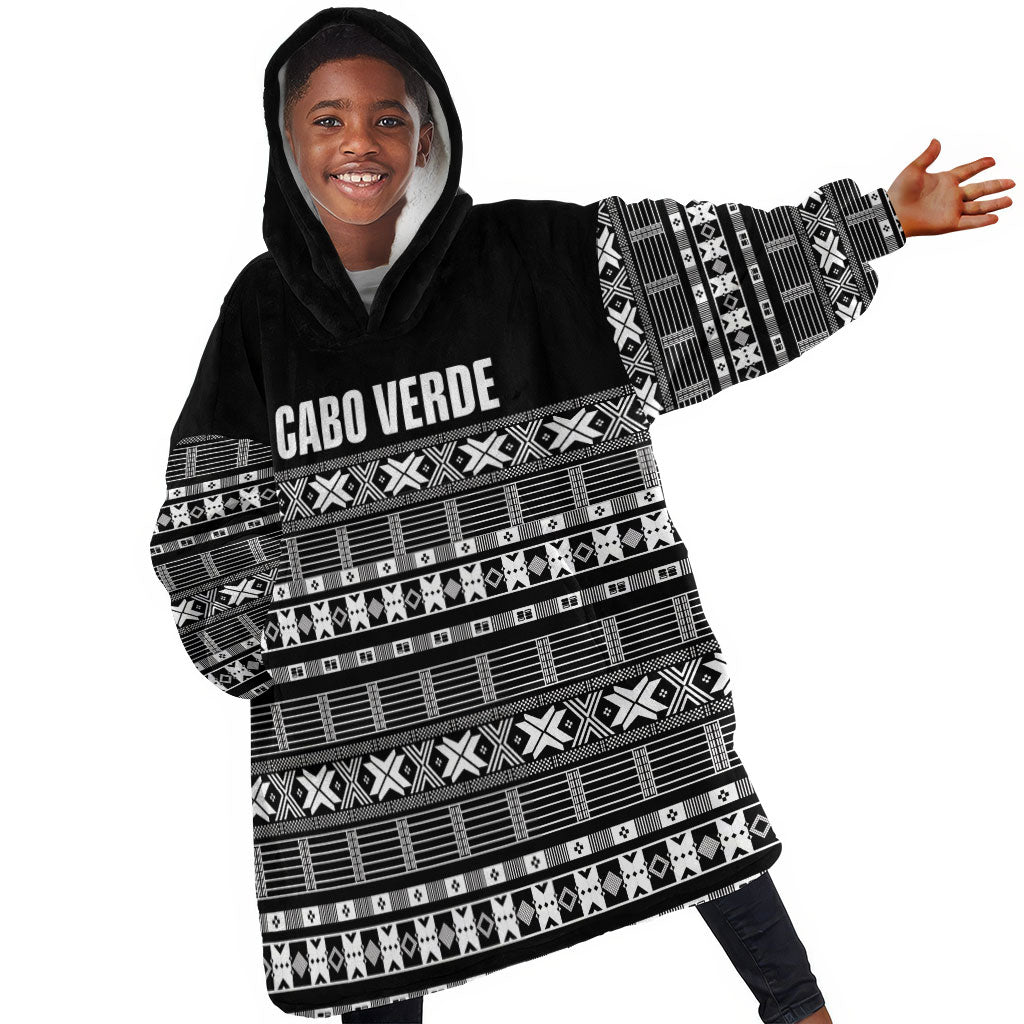 Pano De Terra Motifs Cabo Verde Kid Wearable Blanket Hoodie Black Color